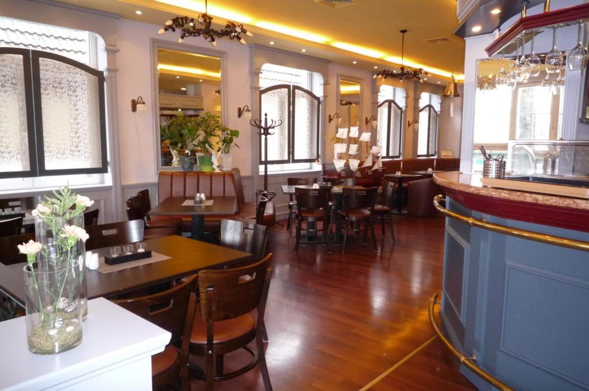 Doppelzimmer Brunch, Direkt Am Alten Strom Rostock Zewnętrze zdjęcie