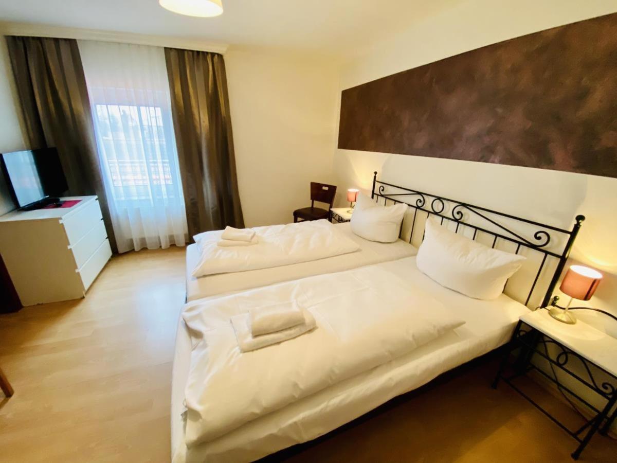 Doppelzimmer Brunch, Direkt Am Alten Strom Rostock Zewnętrze zdjęcie